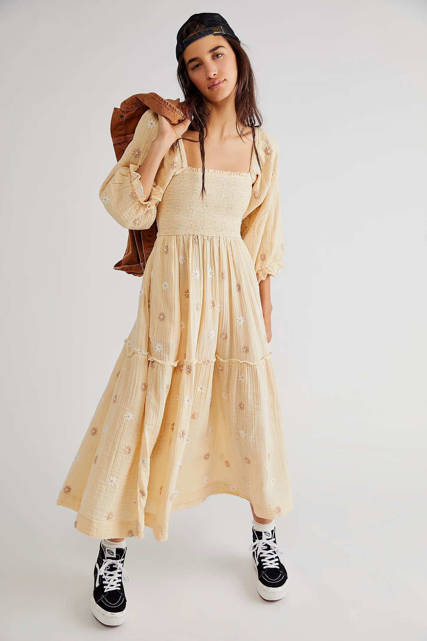 Spring new leisure horn sleeve heavy embroidery square collar sunflower big swing dress circle